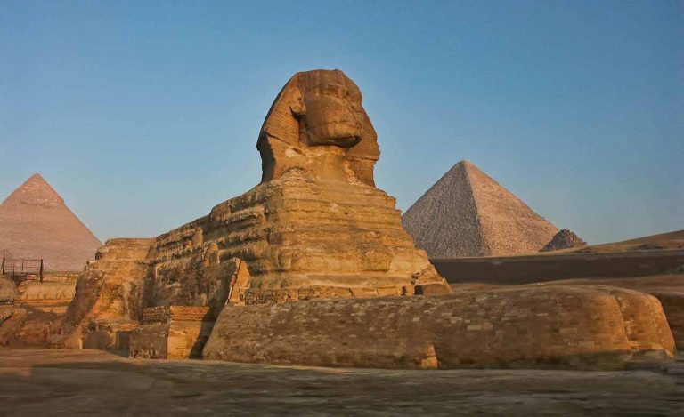 Discover The Ancient Pyramiden Of Egypt In 2 Tage Tour Package