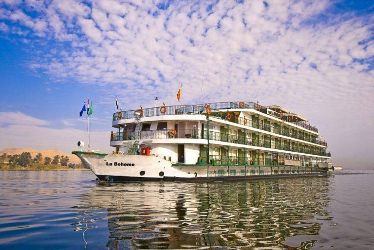 Magical Nilkreuzfahrt Vacation Over Christmas & New Year