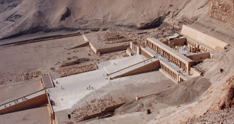 Excursion d&rsquo;une journée à Louxor Depuis Le Caire en avion