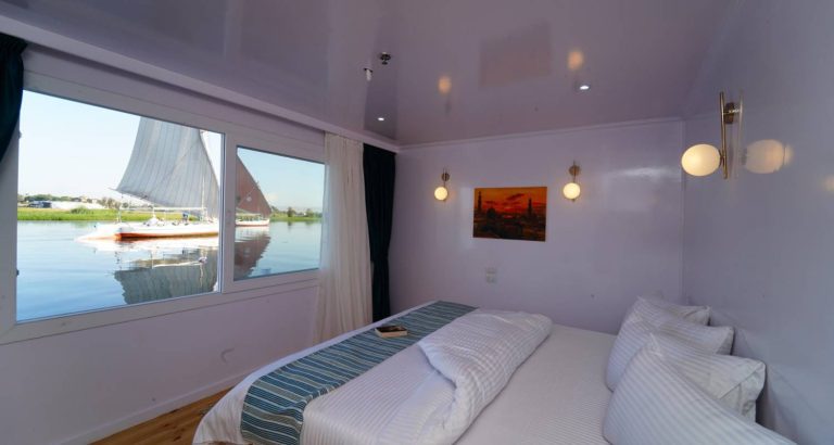 Luxury Cairo and Nebyt Dahabiya