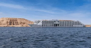 الأهرامات، نايل كروز وكروز بحيرة ناصر