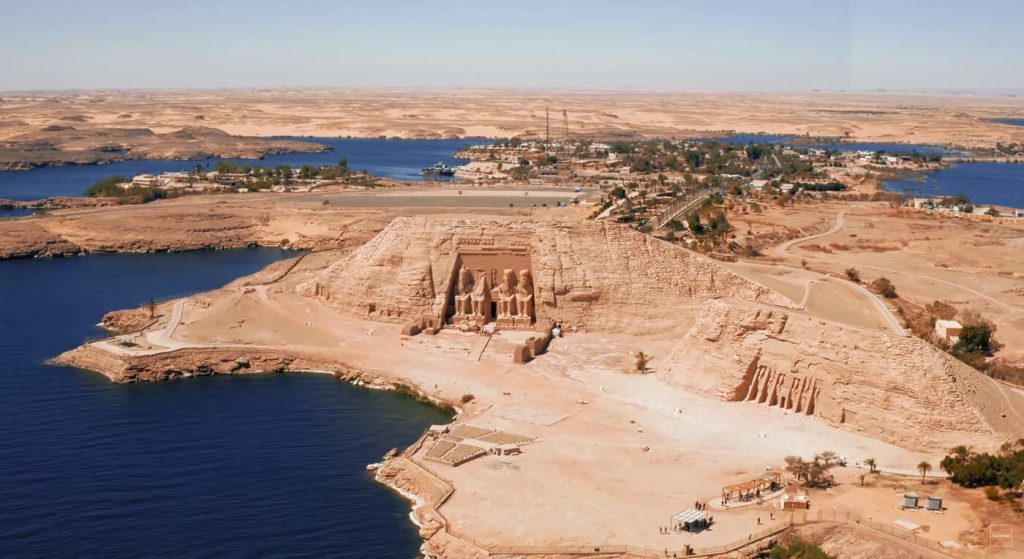 الأهرامات، نايل كروز ومعابد أبو سمبل