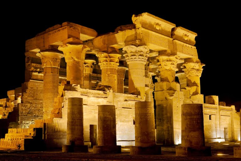 6 Days Abu Simbel & Dahabiya Tour