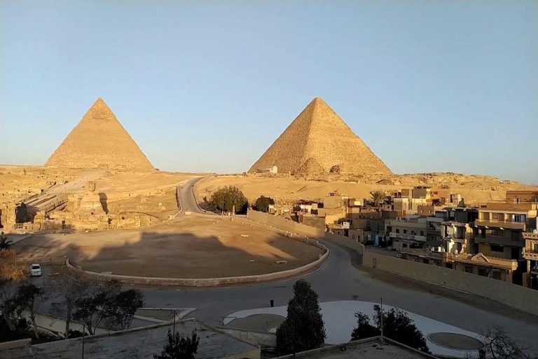 Tour di 8 giorni in Egitto: Il Cairo con voli interni e crociera sul Nilo