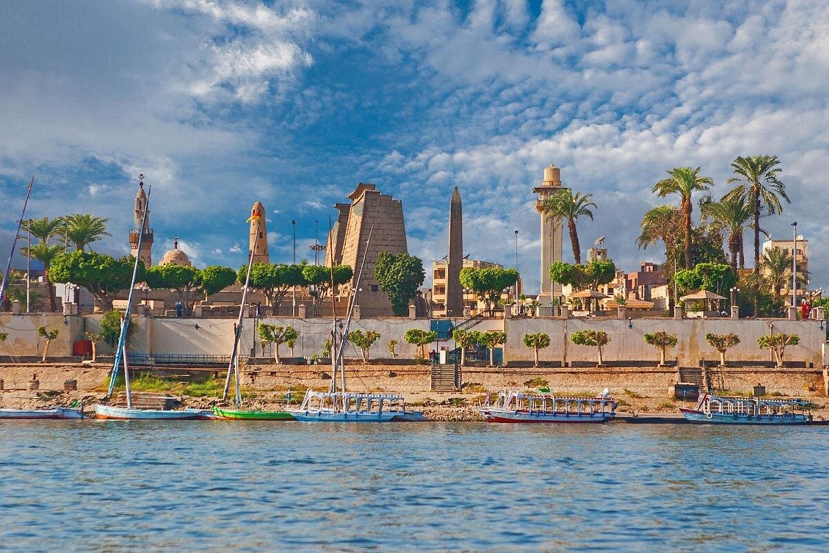 Full Day Tour To Luxor From Cairo By Plane 1