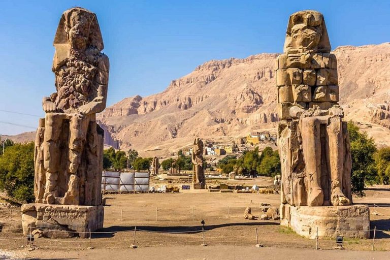 Luxor: Tour privato di un’intera giornata delle rive est e ovest
