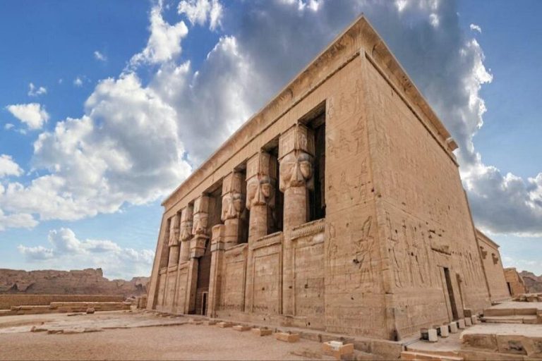 Private Tour nach Dendera und Abydos ab Luxor mit feinem Mittagessen