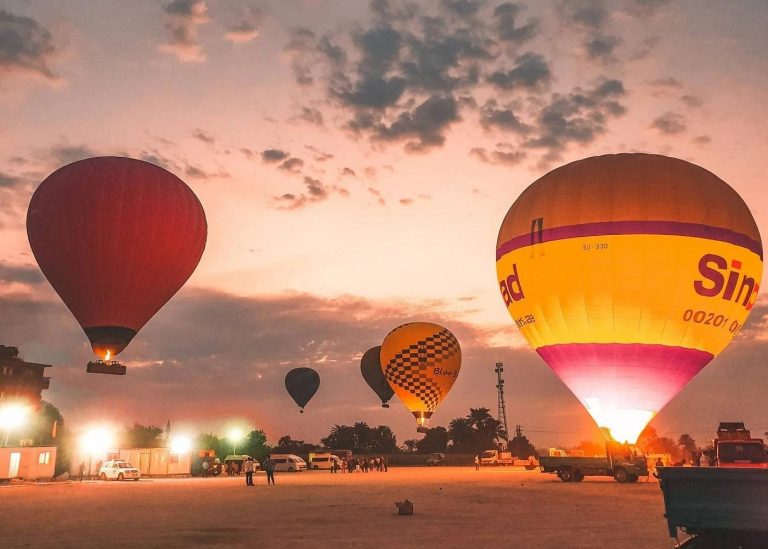 Sunrise Hot Air Balloon Experience Over Luxor West Bank