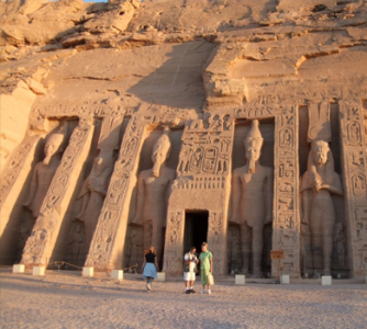abu-simbel-temples-(1)