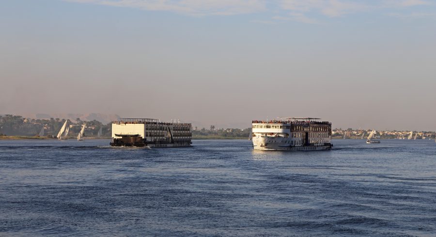 Cross Desert to Luxor & Luxor Tempel