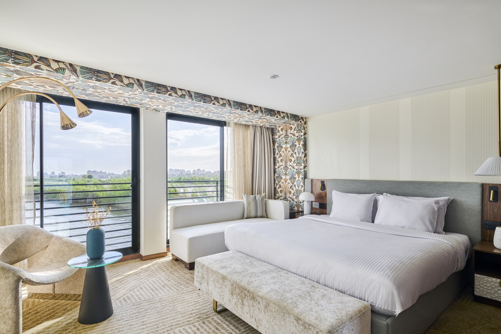 Deluxe Nile View Cabin