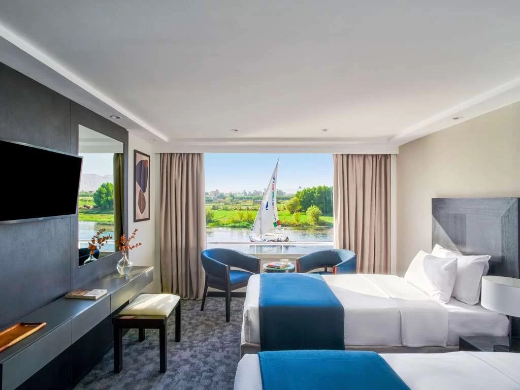 Mövenpick Royal Lily Luxury Nile Cruise