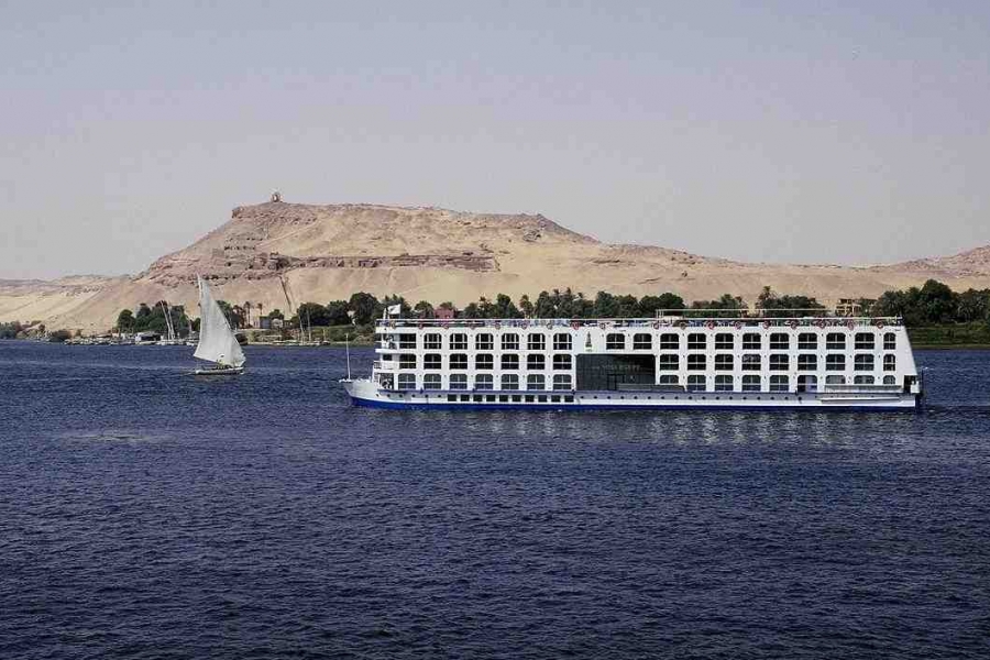 Luxury Cairo, Nile & Red Sea Escape: El Gouna & Hurghada