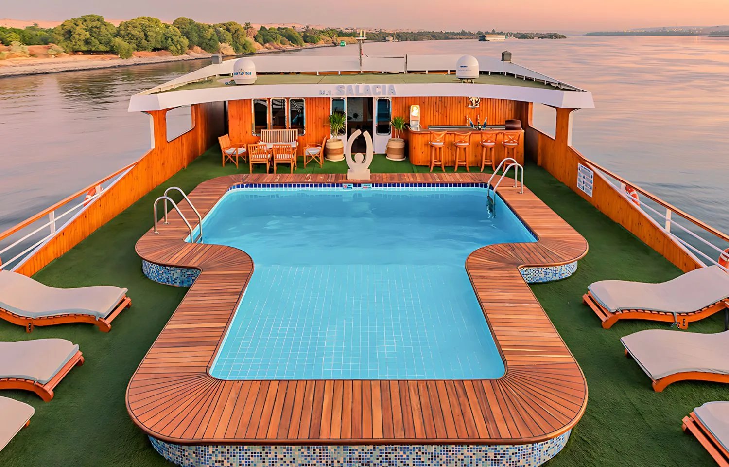 Salacia Luxury Nile Cruise Over Christmas (5 Days)