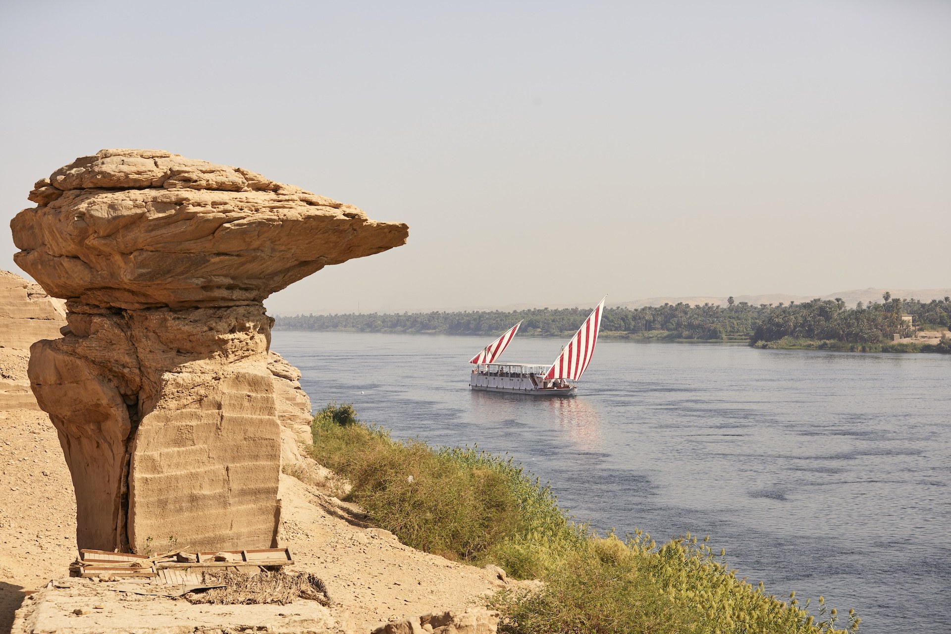 Nour El Nil Дахабия Nile Sailing